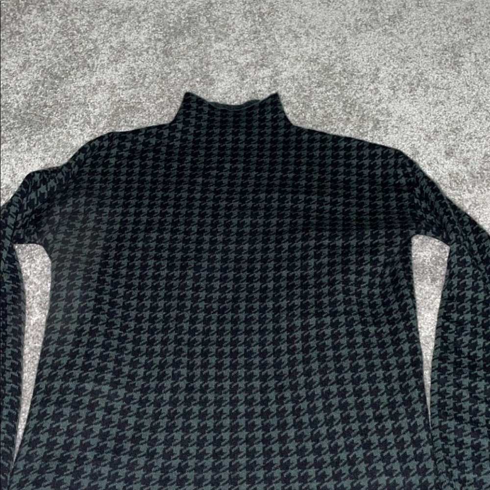 Black & Green Retro Turtleneck- Size XS But Could Fit A S Or A Smaller Medium